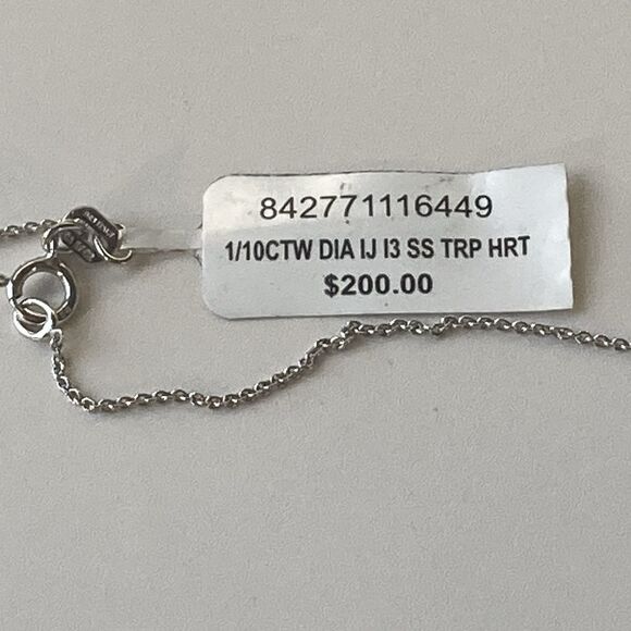 NWT Sterling Silver Triple Heart Diamond 18” Pendant Necklace ( 1/10 ct. t.w. ) - Picture 11 of 16